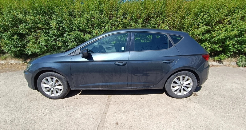 Seat Leon cena 51900 przebieg: 152310, rok produkcji 2019 z Wrocław małe 379